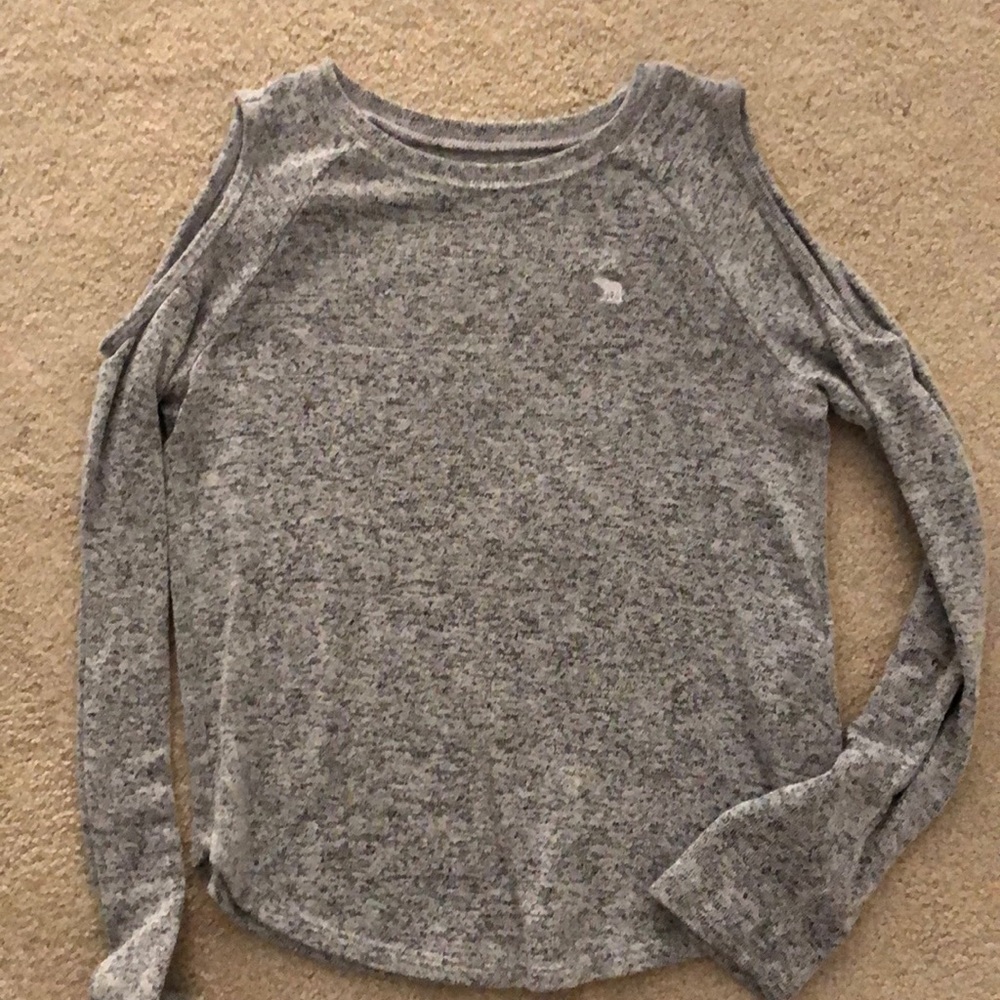 Cold shoulder top